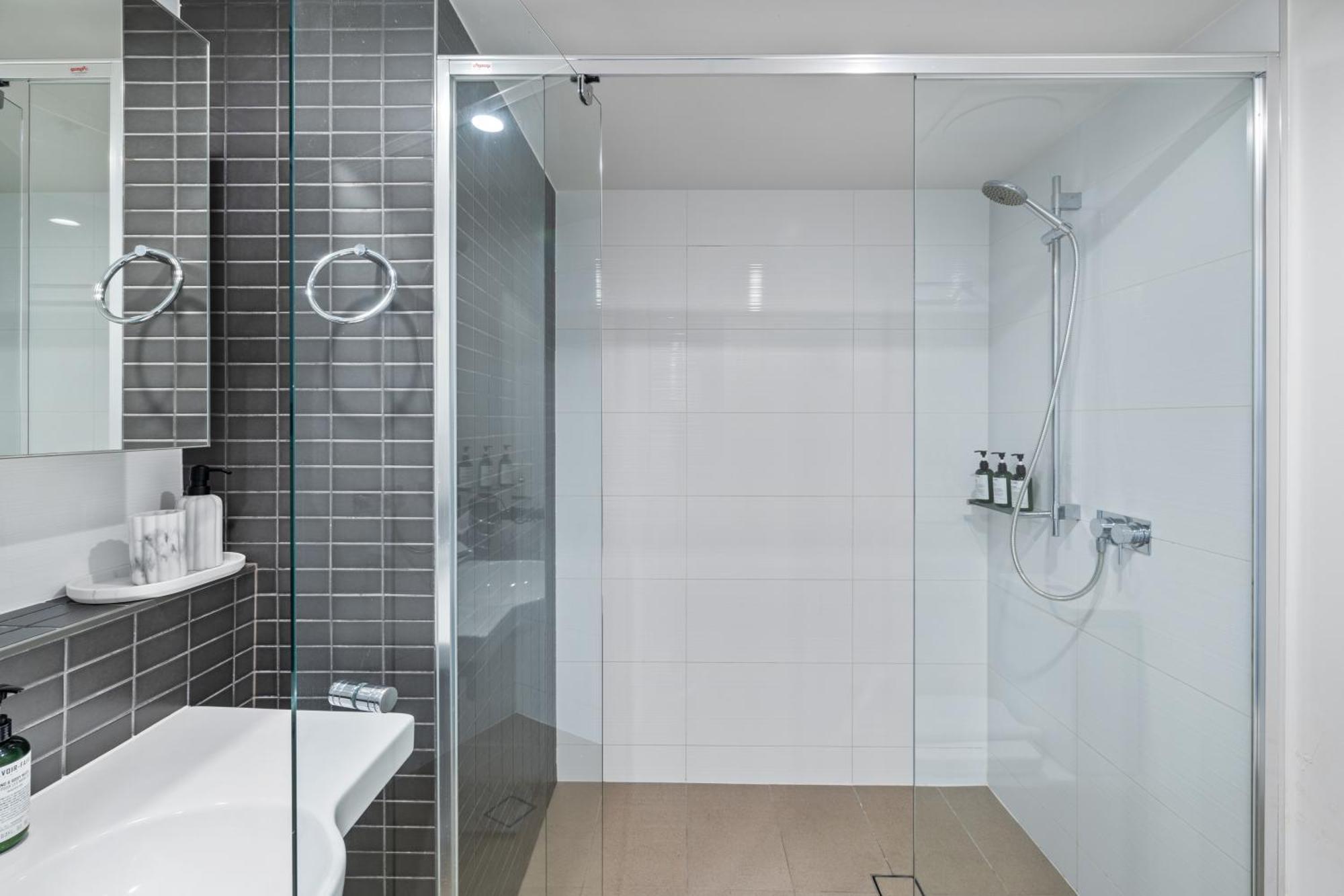 Hearty Milton Apartments Brisbane Bagian luar foto